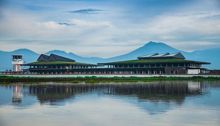Ilustrasi bandara - Bandara Banyuwangi di Kabupaten Banyuwangi, Jawa Timur.