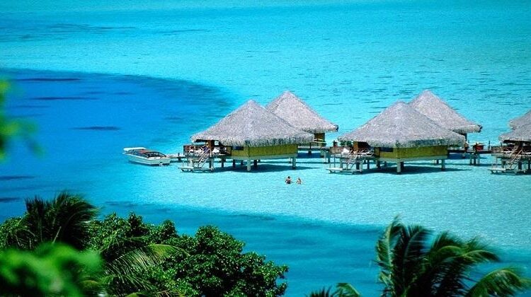 Ilustrasi pariwisata di Biak