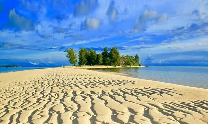 Ilustrasi Pulau Morotai