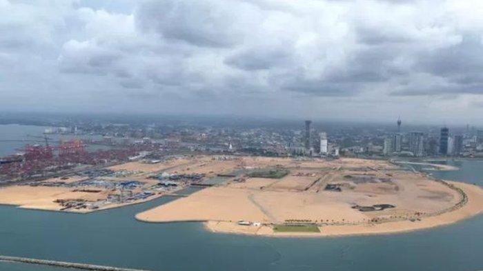 Kota yang dibangun di atas pasir diklaim akan menyaingi pusat keuangan lainnya seperti Dubai, Singapura atau Hong Kong.