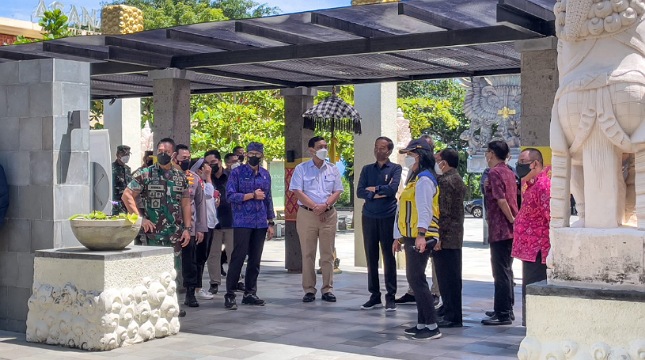 Presiden Jokowi Tinjau Penataan Kawasan GWK di Bali