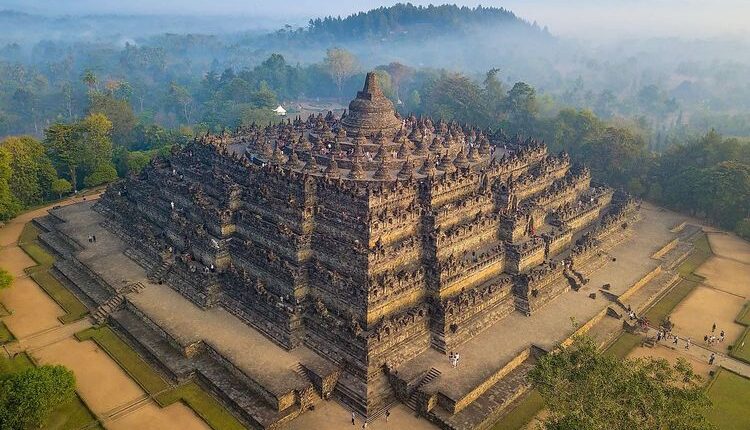 Candi Borobudur.(SHUTTERSTOCK)