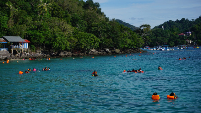 Pulau Iboih, Sabang, salah satu lokasi destinasi wisata favorit di Aceh. Foto: Zuhri Noviandi/kumparan