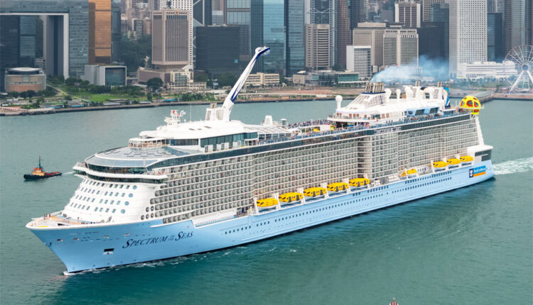 Ilustrasi The Spectrum of the Seas