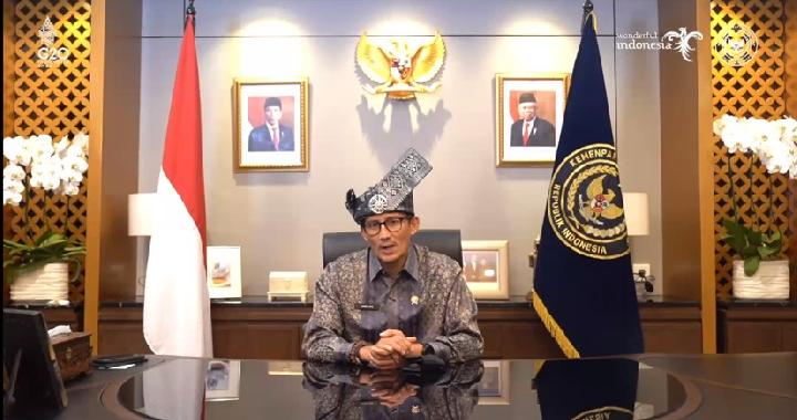 Sandiaga Uno, Menteri Pariwisata dan Ekonomi Kreatif Republik Indonesia, dalam pengumuman kolaborasi Orbit Future Academy (OFA) dan Amazon Web Services (AWS) untuk Program AWS re/Start di Indonesia, Kamis 7 April 2022. (FOTO/DOK. OFA)