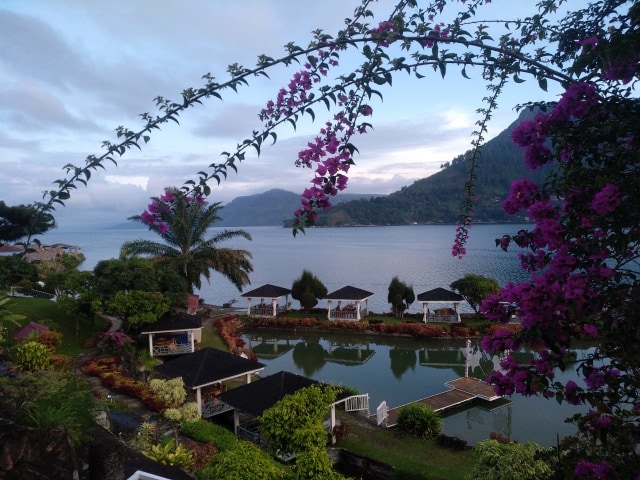 Pemandangan di sekitar Inna parapat Hotel. Foto: Rahmat Utomo/kumparan