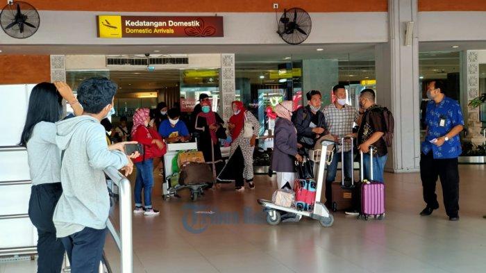 Ilustrasi - Suasana kedatangan wisatawan domestik di Bandara Internasional I Gusti Ngurah Rai Tribun Bali/Zaenal Nur Arifin