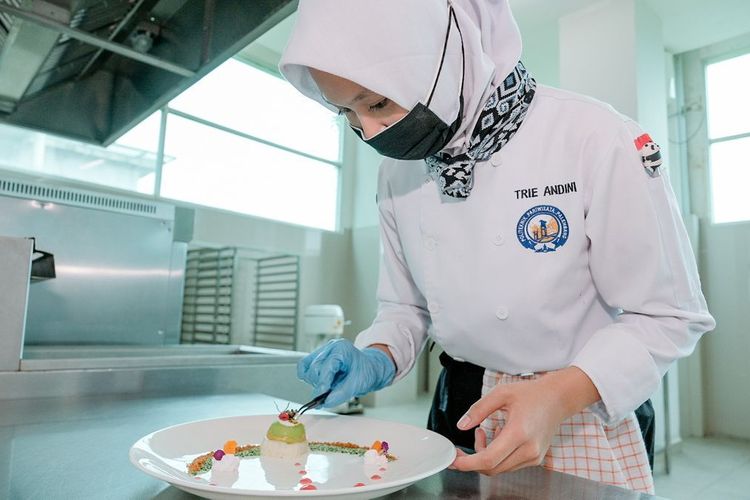Ilustrasi pekerja perempuan di industri pariwisata.(Dok. Kementerian Pariwisata dan Ekonomi Kreatif)