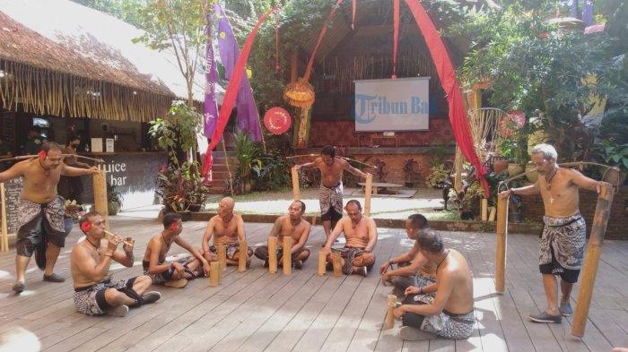 Pelaksanaan hari terakhir BaliSpirit Festival, Minggu 22 Mei 2022 di Yoga Barn dan Puri Padi, Ubud, Gianyar, Bali (Putu Yunia Andriyani) - BaliSpirit Festival Berhasil Capai Target Sasaran, Gunarta: Siap Menyambut Wisatawan Lebih Banyak.Tribun Bali/Putu Yunia Andriyani