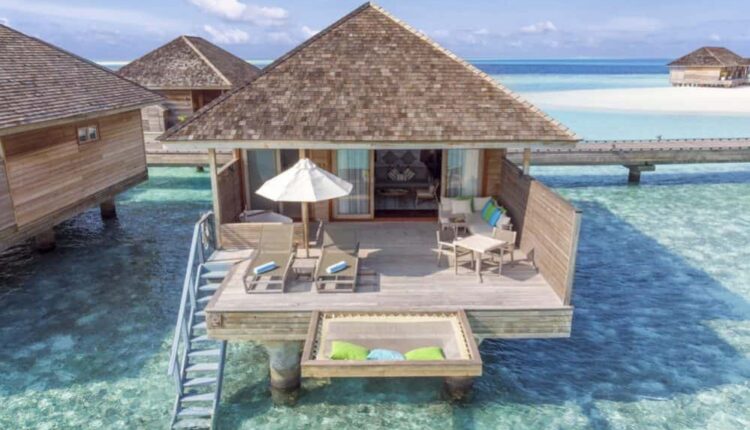 Ilustrasi hotel terapung Hurawalhi Maldives (Foto: luxatic.com)