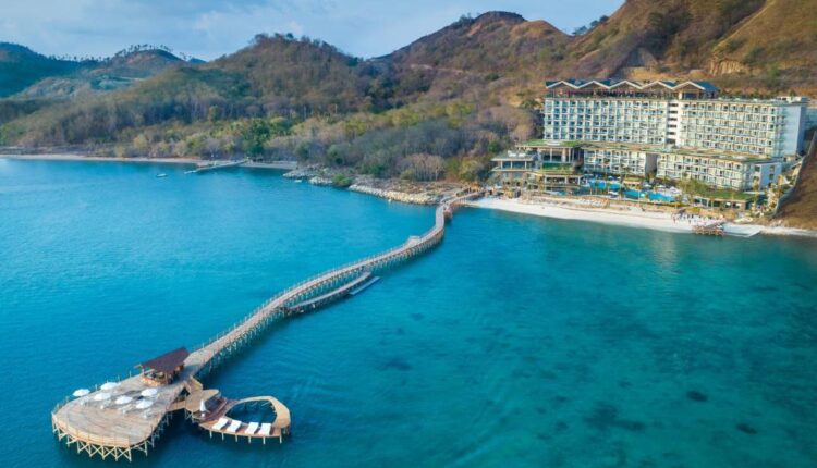 AYANA Komodo Resort, Waecicu Beach *Foto: doc booking.com)