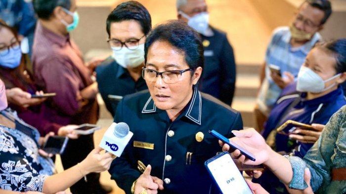 Bupati Badung, I Nyoman Giri Prasta, saat ditemui Jumat 15 Juli 2022 menampik jika Holywings melaksanakan Grand Opening di Badung. (Agus)