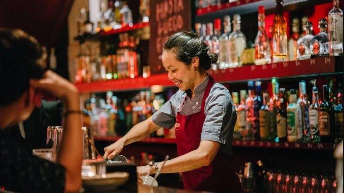 ILUSTRASI BARTENDER