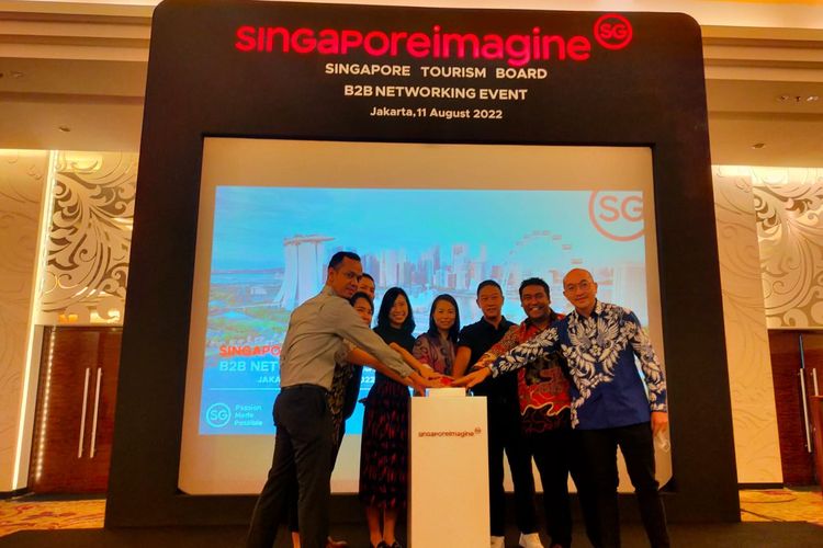 Sebagai bagian dari kampanye Singaporeimagine, STB menggelar acara Singapore Networking Session (B2B Tabletop) di Hotel JS Luwansa, Jakarta, Kamis (11/8/2022). Acara ini bertujuan menghubungan agent travel Indonesia menjalin kerja sama dengan partner wisata Singapura untuk menghadirkan paket wisata menarik. (KOMPAS.com/Yakob Arfin T Sasongko)