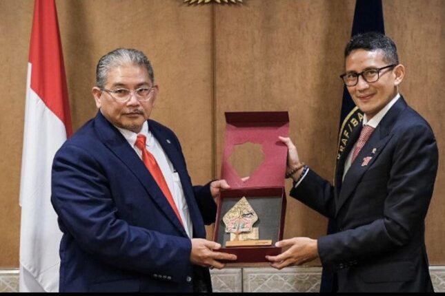 Menparekraf Sandiaga Uno bersama Menteri Luar Negeri II Brunei Darussalam Dato Seri Setia Haji Erywan membahas peluang kerjasama Parekraf antar kedua negara, Jakarta (16/8/2022)