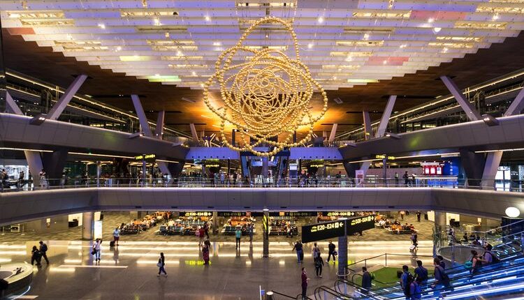 Bandara Internasional Hamad di Doha, Qatar. (SHUTTERSTOCK/GUMBAO)