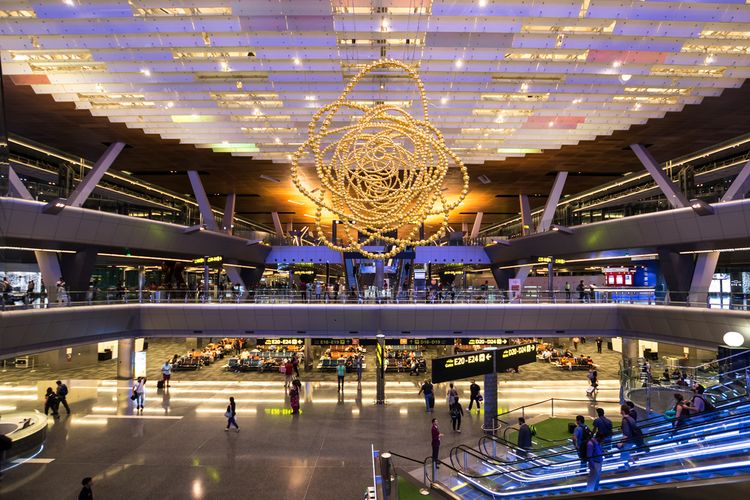 Bandara Internasional Hamad di Doha, Qatar. (SHUTTERSTOCK/GUMBAO)