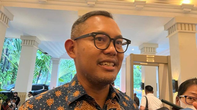 Juru Bicara Menko Maritim dan Investasi (Menko Marves), Jodi Mahardi, saat ditemui di The Dharmawangsa Hotel, Jumat (7/10/2022). Foto:  Fariza Rizky Ananda/kumparan