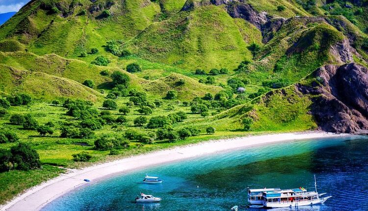 Labuan Bajo, Nusa Tenggara Timur.(WIKIMEDIA COMMONS/MUFIDQA91)