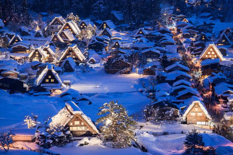 Shirakawa-go, Jepang.(thegate12.com)