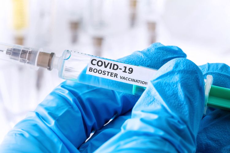 Ilustrasi vaksin Covid-19 dosis booster kedua. Ketentuan vaksin booster kedua.(Shutterstock/Tobias Arhelger)