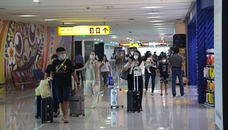Ilustrasi pergerakan penumpang pesawat di Bandara I Gusti Ngurah Rai Bali.(Dok. Angkasa Pura I)