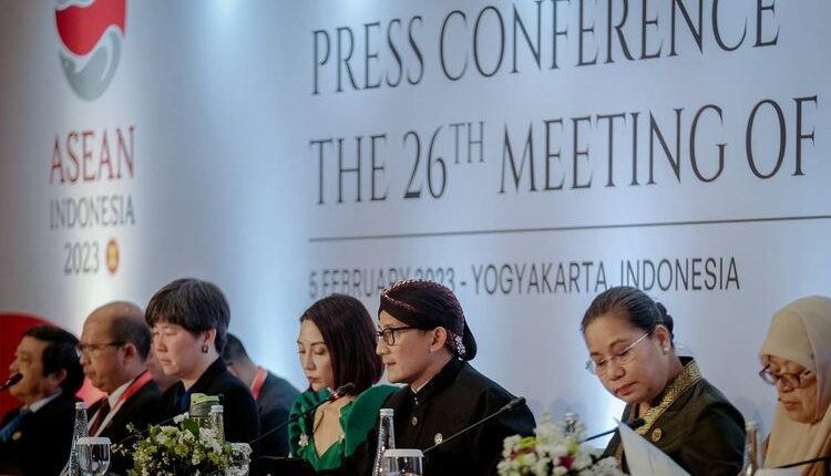 Konferensi pers ASEAN Tourism Forum 2023 (ATF 2023) di Yogyakarta, Minggu (5/2/2023).()