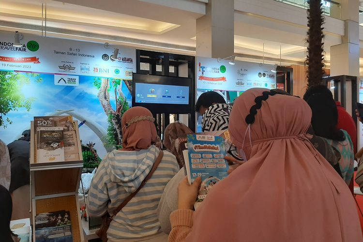 Tenant Taman Safari Indonesia di Ajang Indonesia Travel Fair 2023 di Mal Kota Kasablanka, Jakarta Selatan, Sabtu (18/2/2023)(KOMPAS.com/SANIAMASHABI)