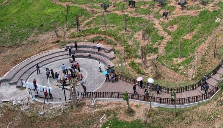 Titik Nol IKN Nusantara ramai dikunjungi masyarakat yang ingin melihat secara langsung lokasi yang akan dijadikan Pusat Pemerintahan itu.(KOMPAS.COM/Ahmad Riyadi)