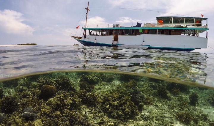 Suasana di Taman Nasional Pulau Komodo. Dok. Kemenparekraf