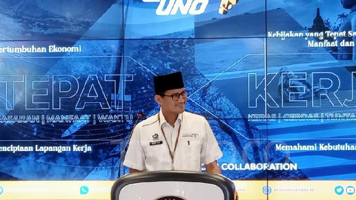 Menteri Pariwisata dan Eknomoi Kreatif Sandiaga Uno saat membuka acara The Weekly Brief with Sandi Uno, Senin, 27 Maret 2023. TEMPO/HANIFAH DWIJAYANTI
