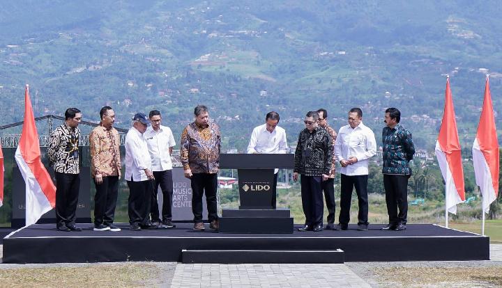 Ketua MPR RI Bamsoet dan Menko Ekonomi Airlangga Dampingi Presiden Joko Widodo Resmikan Kawasan Ekonomi Khusus MNC Lido City
