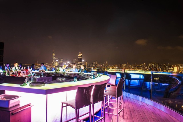 Causeway Bay SKYE rooftop bar and restaurant. Foto: Hong Kong Tourism Board (HKTB)