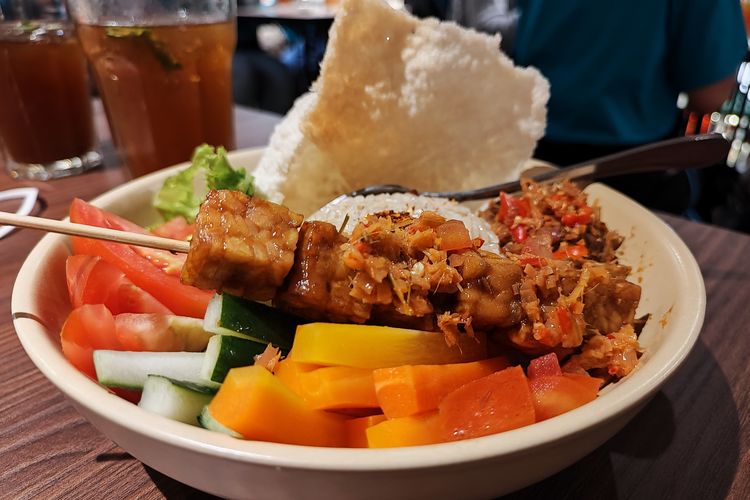 Makanan vegan yang disajikan di Burgreens, Menteng, Jakarta Pusat(Kompas.com/Wasti Samaria Simangunsong)