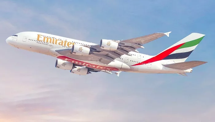 Spesifikasi dan fasilitas Pesawat Emirates Airbus A380 yang bakal terbang perdana ke Bali pada 1 Juni 2023. (terasjakarta.id/Instagram: @emirates)