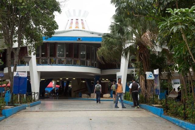 Coppelia Park, tempat makan es krim terbesar di dunia. Foto: Pedro Helder Pinheiro/Shutterstock