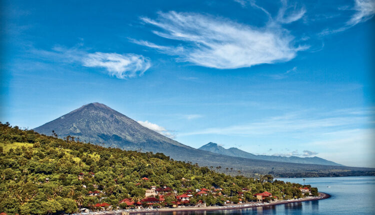 The coastal tranquility of Amed Foto: indonesiaexpat.id