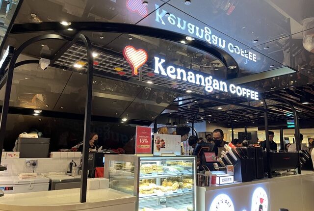 Kemenparekraf dukung peluncuran perdana Kopi Kenangan branding Wonderful Indonesia di Singapura. Foto: Kemenparekraf
