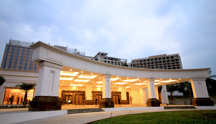 The Sultan Hotel & Residence Jakarta — Hotel Ballroom Foto: The Sultan Hotel & Residence Jakarta