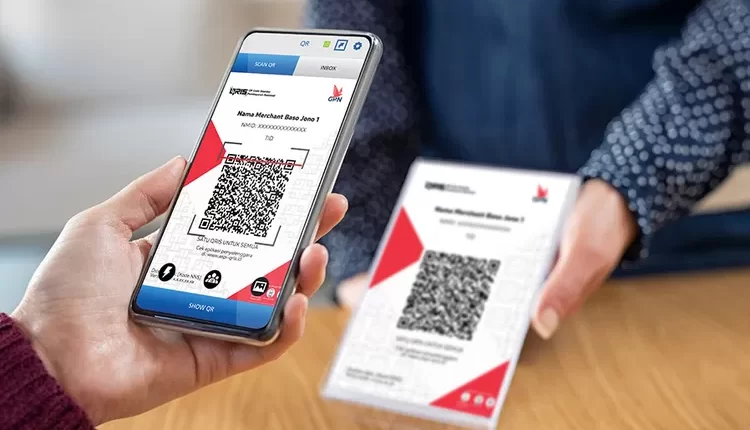 Ilustrasi pembayaran dengan menggunakan QRIS (BCA)