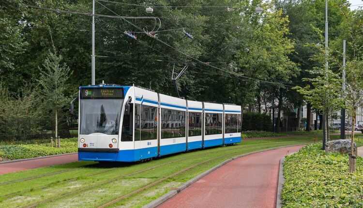 Ilustrasi Tram di Amsterdam foto: Wikipedia