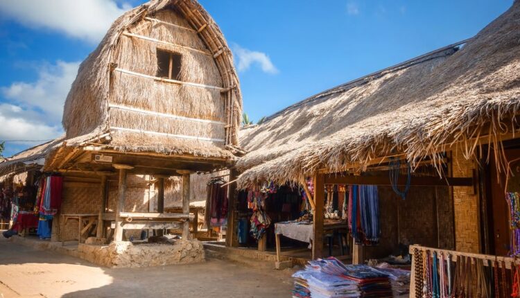 Desa Adat Sade: Rumah Suku Sasak yang Autentik foto: rumahberita.co.id