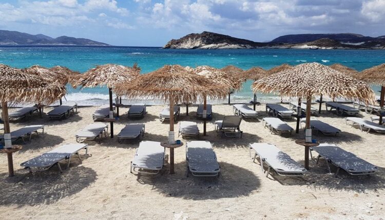 Pantai Prassa, Kimolos Yunani foto: unfoldinggreece.com