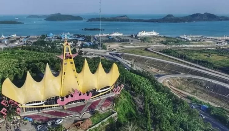 Menara Siger di Kalianda, kabupaten Lampung Selatan (Foto : Ist/inet)