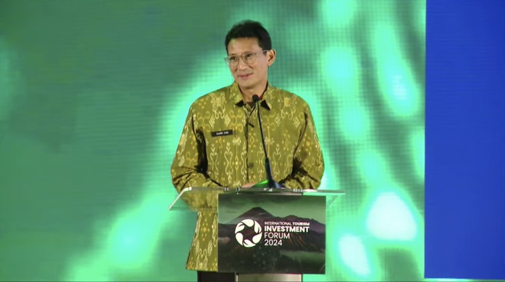 Foto: Menteri Pariwisata dan Ekonomi Kreatif Sandiaga Salahuddin Uno dalam International Tourism Investment Forum (ITIF) di Jakarta, Rabu (5/6/2024). (Tangkapan Layar Youtube Kemenparekraf)
