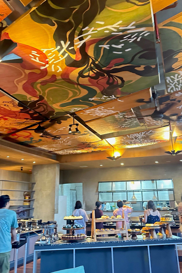 Restoran di Artotel Sanur, Bali. Foto: Adhie Ichsan/kumparan