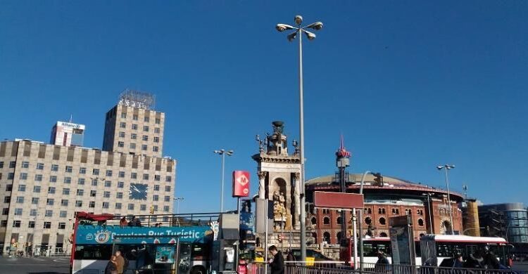 Menjepret pusat kota Barcelona dengan kamera utama Zenfone 2 Laser, Februari 2016(Fatimah Kartini Bohang)