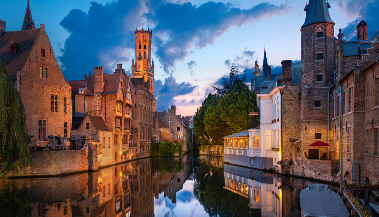 Brugge in Blue – Bruges, Belgium foto : blog.donaldyip.com