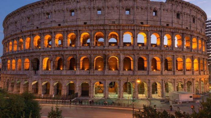 Colosseum di Roma Italia lonelyplanet.com