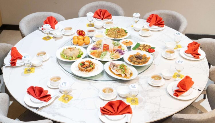 Menu khusus untuk merayakan Imlek dari Hotel Golden Tulip. (Foto: Dok. Hotel Golden Tulip)